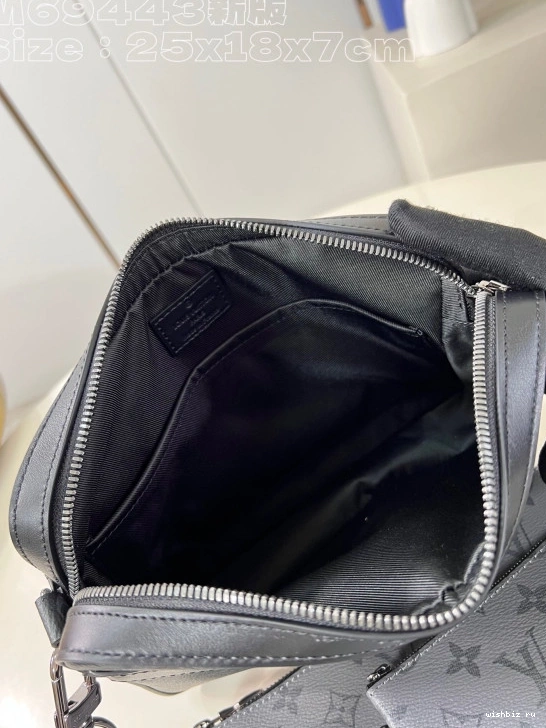 WIS TRIO MESSENGER VUITTON LOUIS 0711